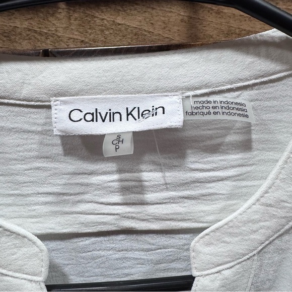 Calvin Klein White‎ Textured Utility Blouse - Size Small - Picture 6 of 8